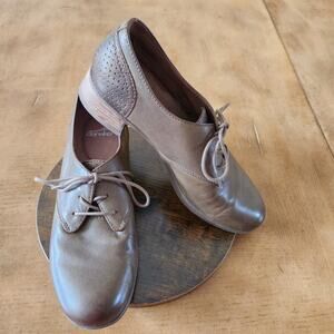 Dansko Louise Oxfords Shoes Women's EU 39 Brown Leather Preppy Academia Classic